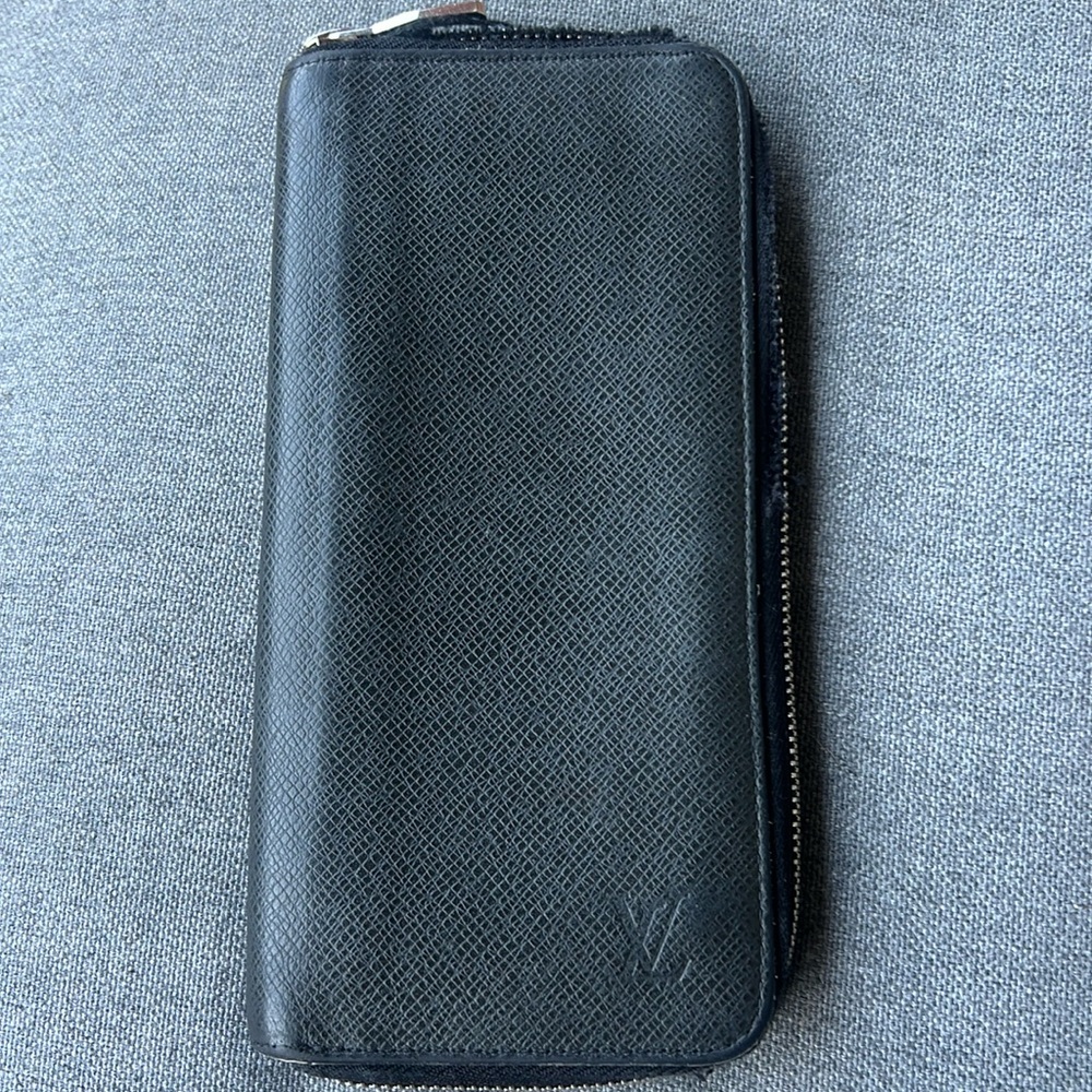 Louis vuitton long leather wallet